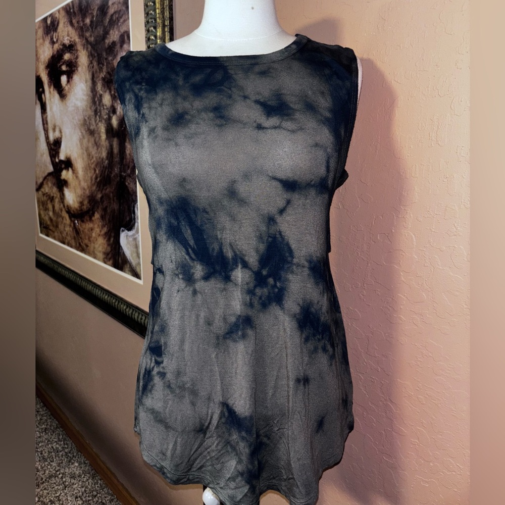 American Eagle Outfitters Dark Tie-Dye Tank Top size XXS
